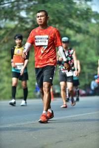 BIB: 46913
                            <button type="button" onclick="openModal(10123875)" class="btn btn-primary btn-sm float-right btn-popup" data-toggle="modal" data-target=".modal-high-quality">
                        <i class="fas fa-shopping-cart"></i> Add to Cart
                    </button>
                                            <button type="button" onclick="isThisMe(10123875, true)" class="btn btn-success btn-sm float-right btn-popup btn-isme hidden" data-toggle="tooltip" data-placement="bottom" title="นี่คือรูปของคุณใช่ไหม คลิกที่นี่เพื่อเอาเข้าอัลบั้ม">
                        <i class="fas fa-plus"></i> Add to album
                    </button>
                    <button type="button" onclick="isThisMe(10123875, false)" class="btn btn-warning btn-sm float-right btn-popup btn-isnotme hidden">
                        <i class="fas fa-ban"></i> Remove from album
                    </button>